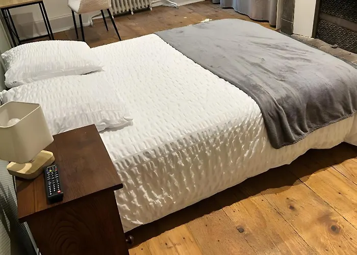 Bed & Breakfast Maison Silhac 3*